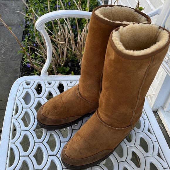 Ugg Ultimate Tall Tasman Braid 5245  Chestnut Boots EUC - Picture 6 of 13